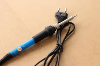 Soldador Eléctrico 60W.