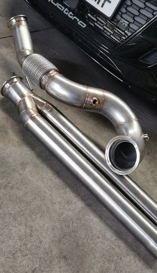 Downpipe RS3 8v2 DAZA