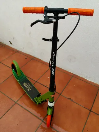 Patinete Olsson Verde y Naranja