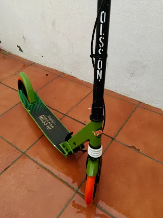 Patinete Olsson Verde y Naranja