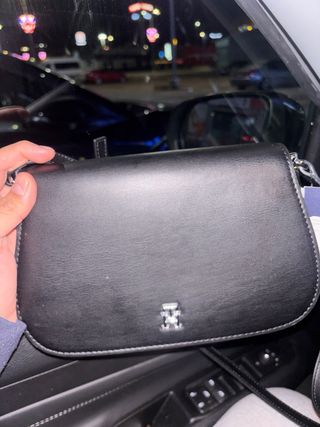 Bolso Tommy Hilfiger Negro