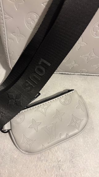 Bandolera Louis Vuitton Gris con Monedero