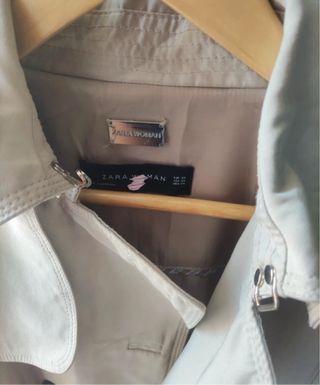 Gabardina Zara Beige Talla XS