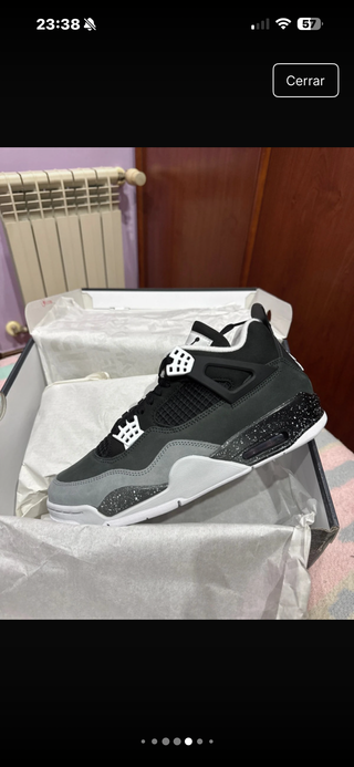 Jordan Air 4 Retro Negro/Gris NUEVAS