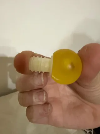 Bottiglia profumo vintage vetro giallo