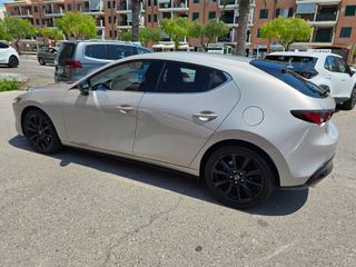 Mazda 3 2.0 e-SKYACTIV-X Homura AT 186CV