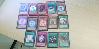 250+ Carte Yu-Gi-Oh! - Lotto Misto