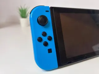 Nintendo Switch Azul y Rojo