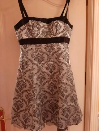 Vestido fiesta estampado damasco talla M