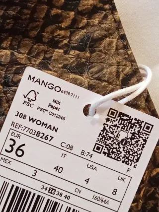 Falda corta Mango nueva