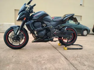 Kawasaki Z750 2008