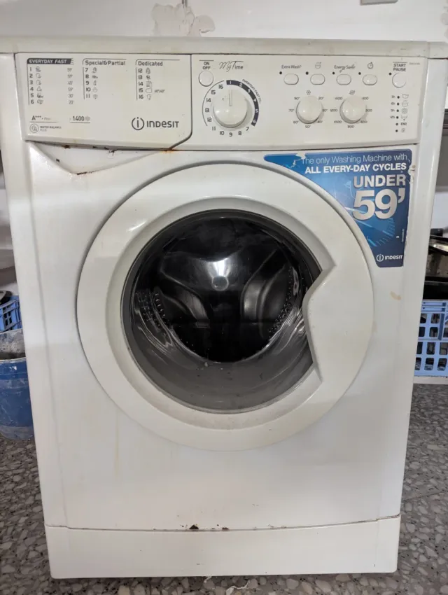 Lavadora Indesit My Time 1400 RPM
