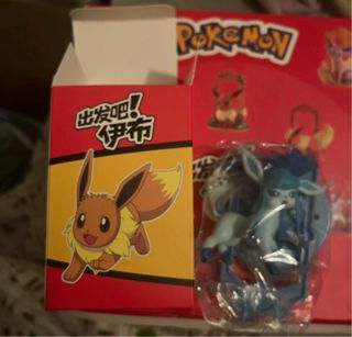 Figura Glaceon Pokémon Evolución Eevee