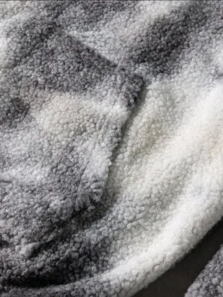 PAVTROS Sudadera Polar Gris y Blanca