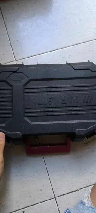 Dremel de cable con maletín