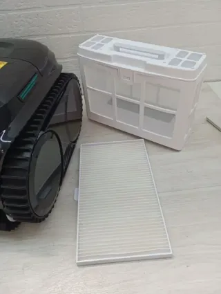 Robot de piscina sin cable WYBOT C2 Vision AI