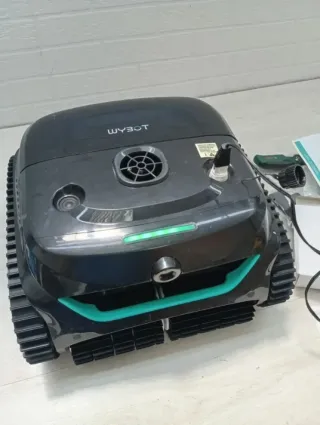 WYBOT C2 Vision AI robot de piscina