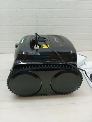 Robot impiafondos piscina WYBOT