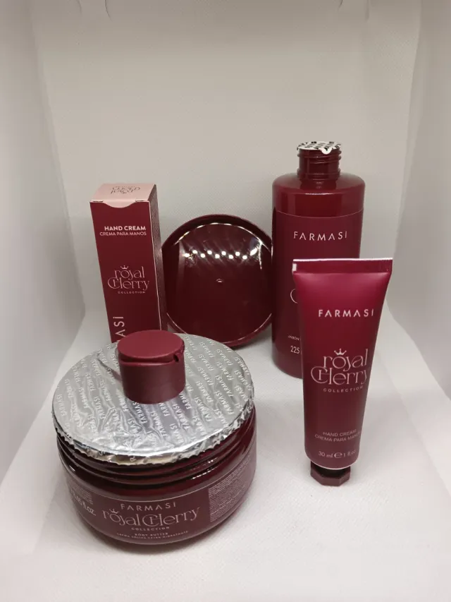 Set Farmasi Royal Cherry