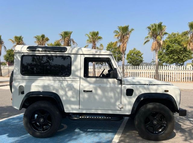 Land Rover Defender Land Rover Defender 110 SW SE