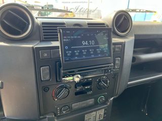 Land Rover Defender Land Rover Defender 110 SW SE