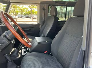 Land Rover Defender Land Rover Defender 110 SW SE