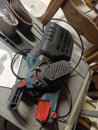 Lijadora de banda Parkside PBSD 600 A1