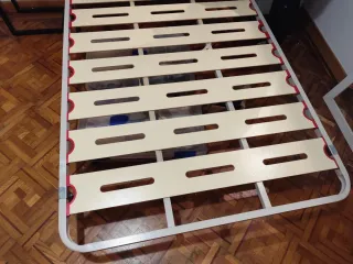 Somier Smart con patas casi nuevo