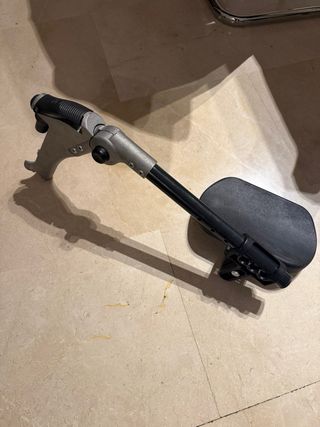 SILLA DE RUEDAS SEMI NUEVA