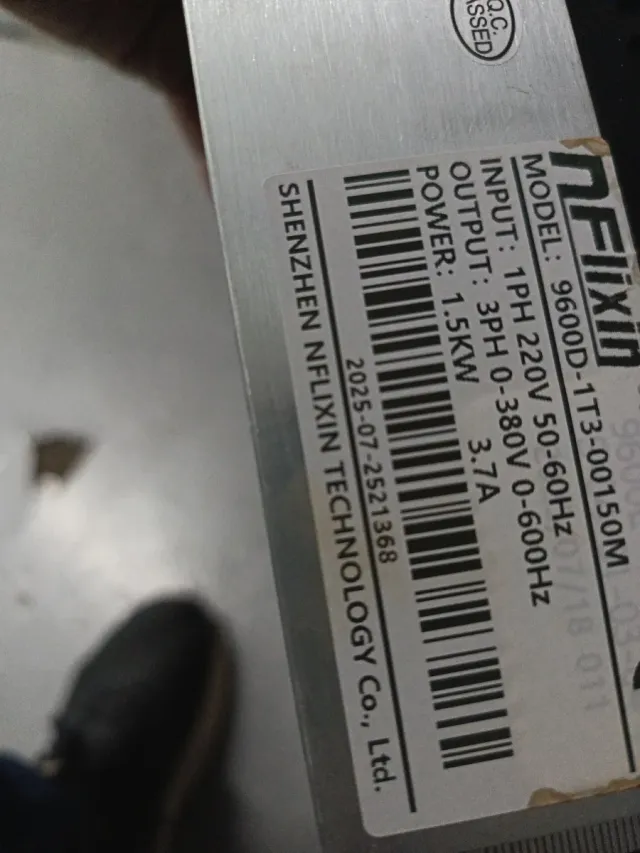 Convertitore di Frequenza AC Drive