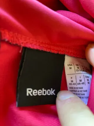 Reebok Sudadera con Capucha Rosa y Negra
