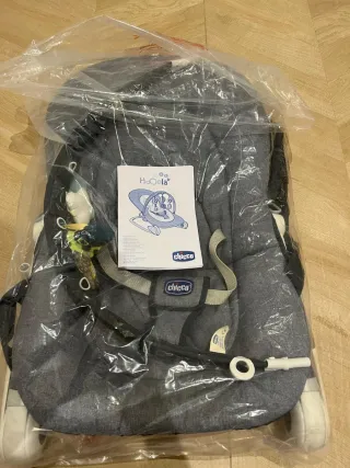 Hamaca bebé Chicco Hoopla gris