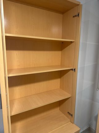 Mueble expositor y cajonera de madera