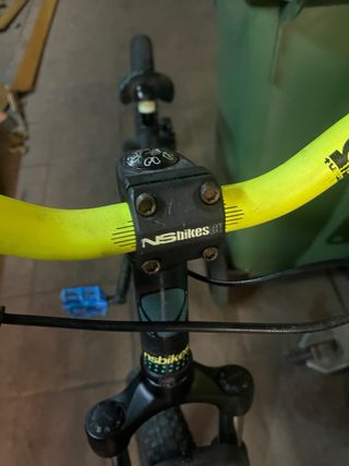 Bicicleta Dirt NS Bikes 24”