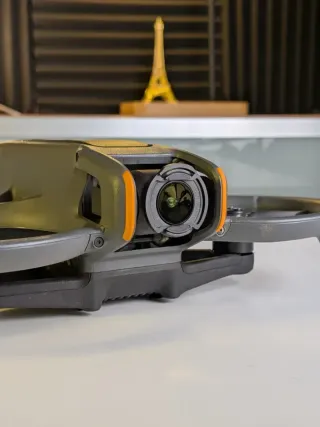 DJI Avata 2 Drone + bolsa de transporte