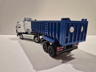 Scania 143 con bañera basculante 1/43