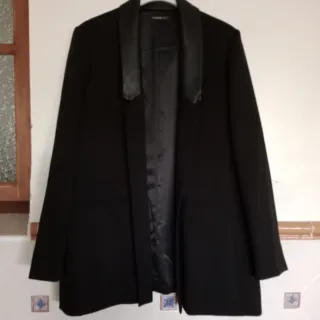 Chaqueta Zara Negra Solapa Efecto Piel