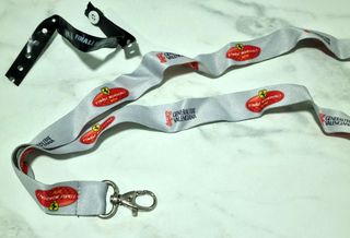 Colgante y Pulsera Final Mundial Ferrari 2010