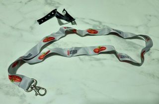 Colgante y Pulsera Final Mundial Ferrari 2010