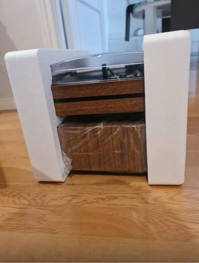 Tocadiscos BT con Altavoces Externos