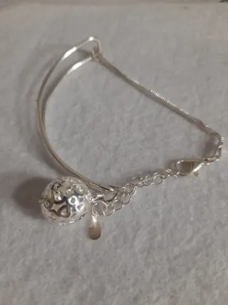 Pulsera esclava bola hueca plata