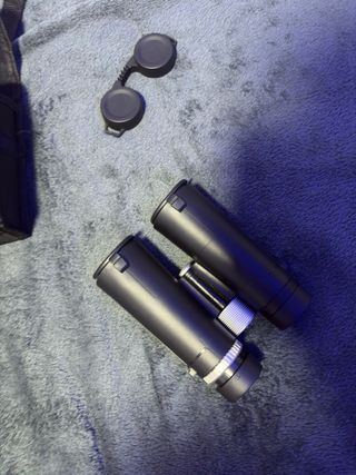 Prismáticos HD con funda