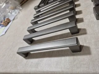 Tiradores para armario (128mm)