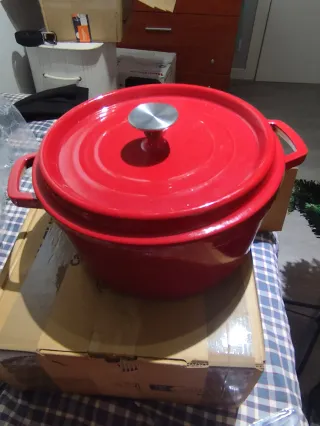 Olla Hierro Fundido YASHE Roja