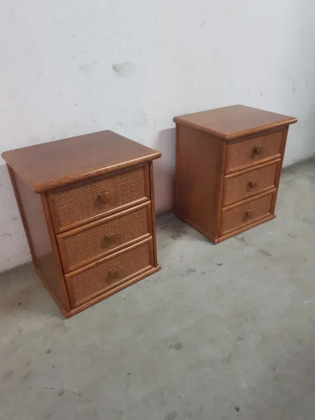 2 Mesitas de Noche Rattan Madera