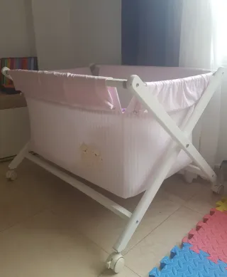 Mini Cuna de madera ROSA