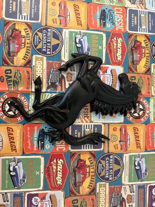 Cavallino Ferrari Nero Alluminio 21cm