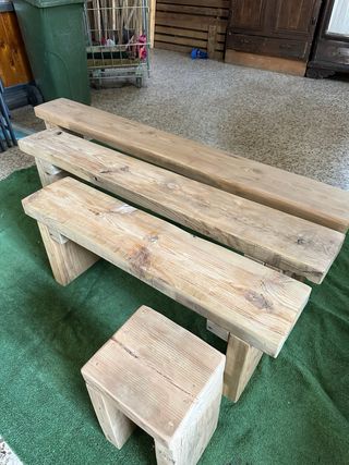 Bancos de madera artesanales