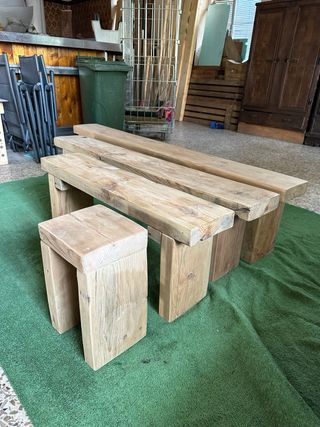 Bancos de madera artesanales