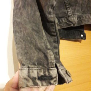 Chaqueta vaquera corta mujer negro lavado